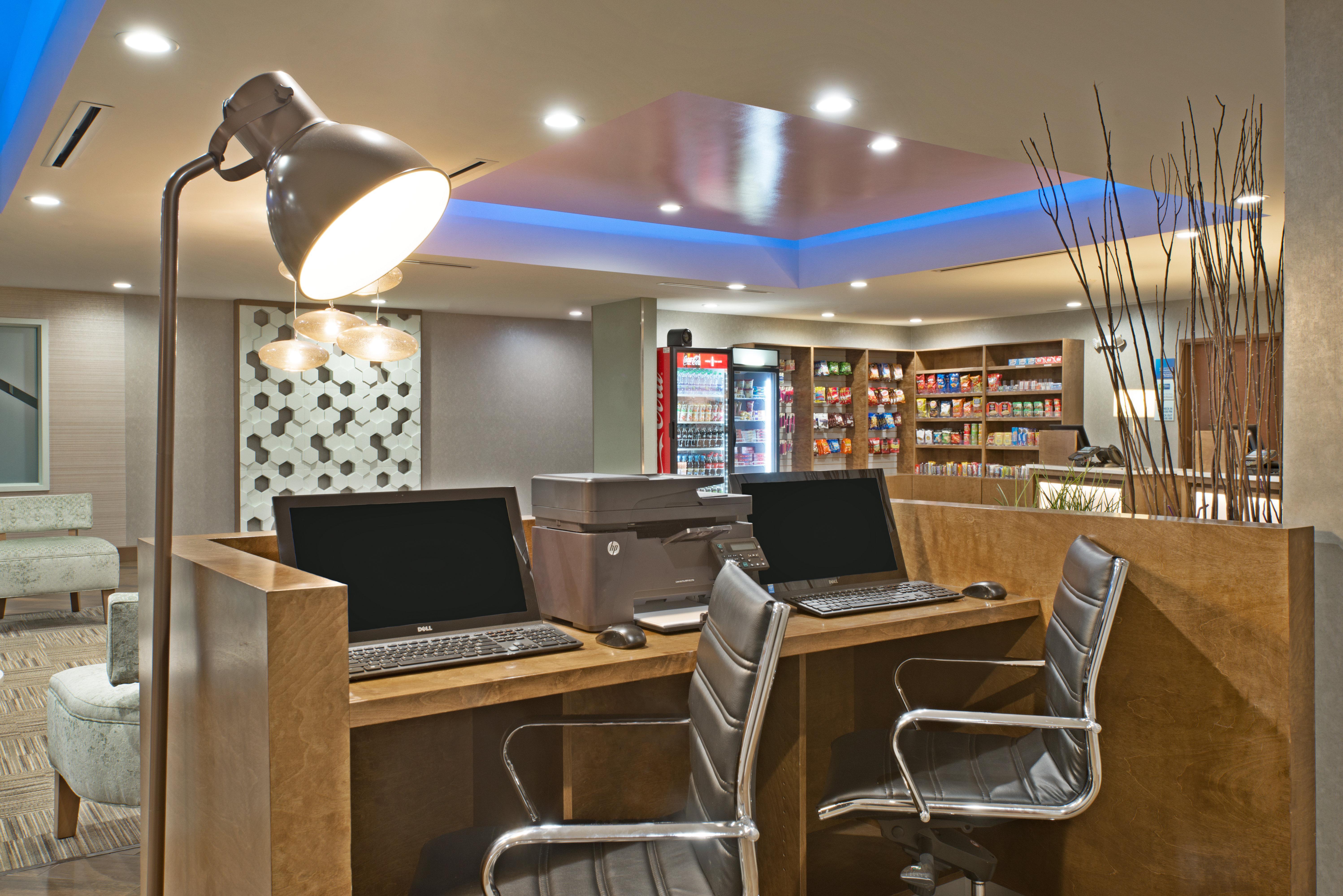 Holiday Inn Express & Suites New Cumberland By Ihg Exteriör bild