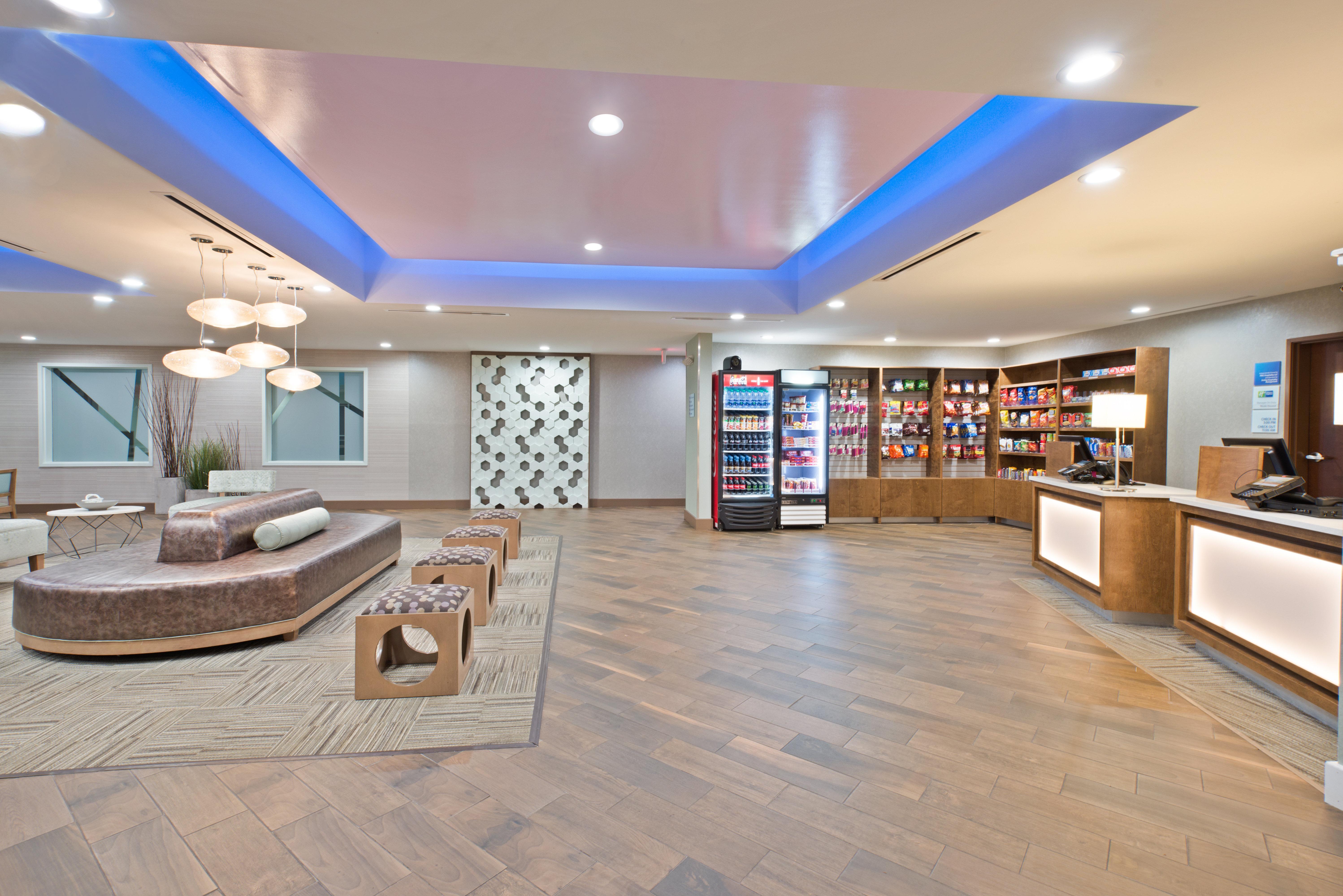 Holiday Inn Express & Suites New Cumberland By Ihg Exteriör bild