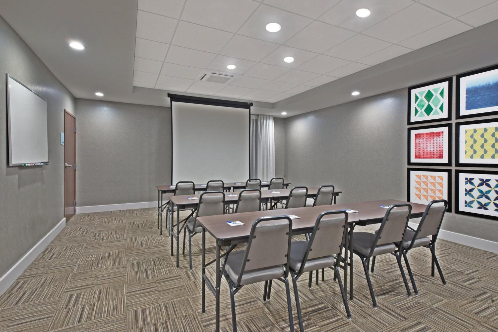Holiday Inn Express & Suites New Cumberland By Ihg Exteriör bild